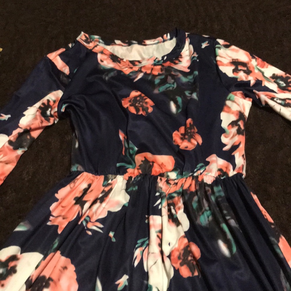 Long sleeve women dress - Picture 5 of 8